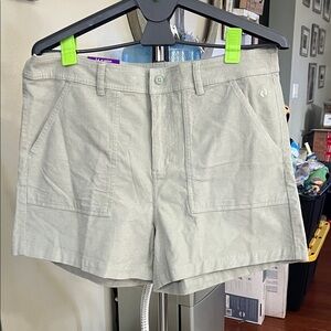 Hang Ten Women's Light Green Shorts